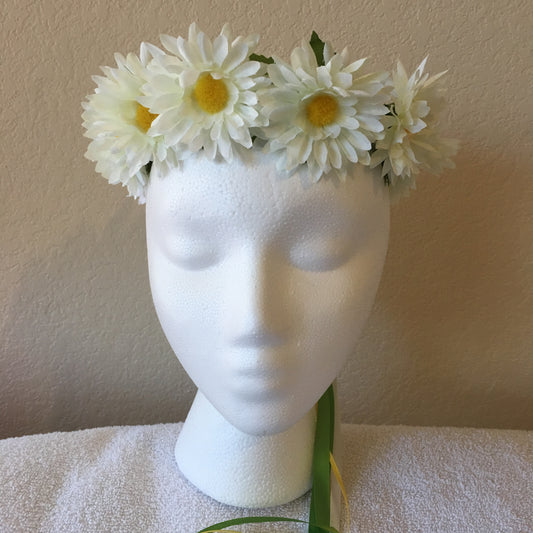 Small Wreath - White daisies