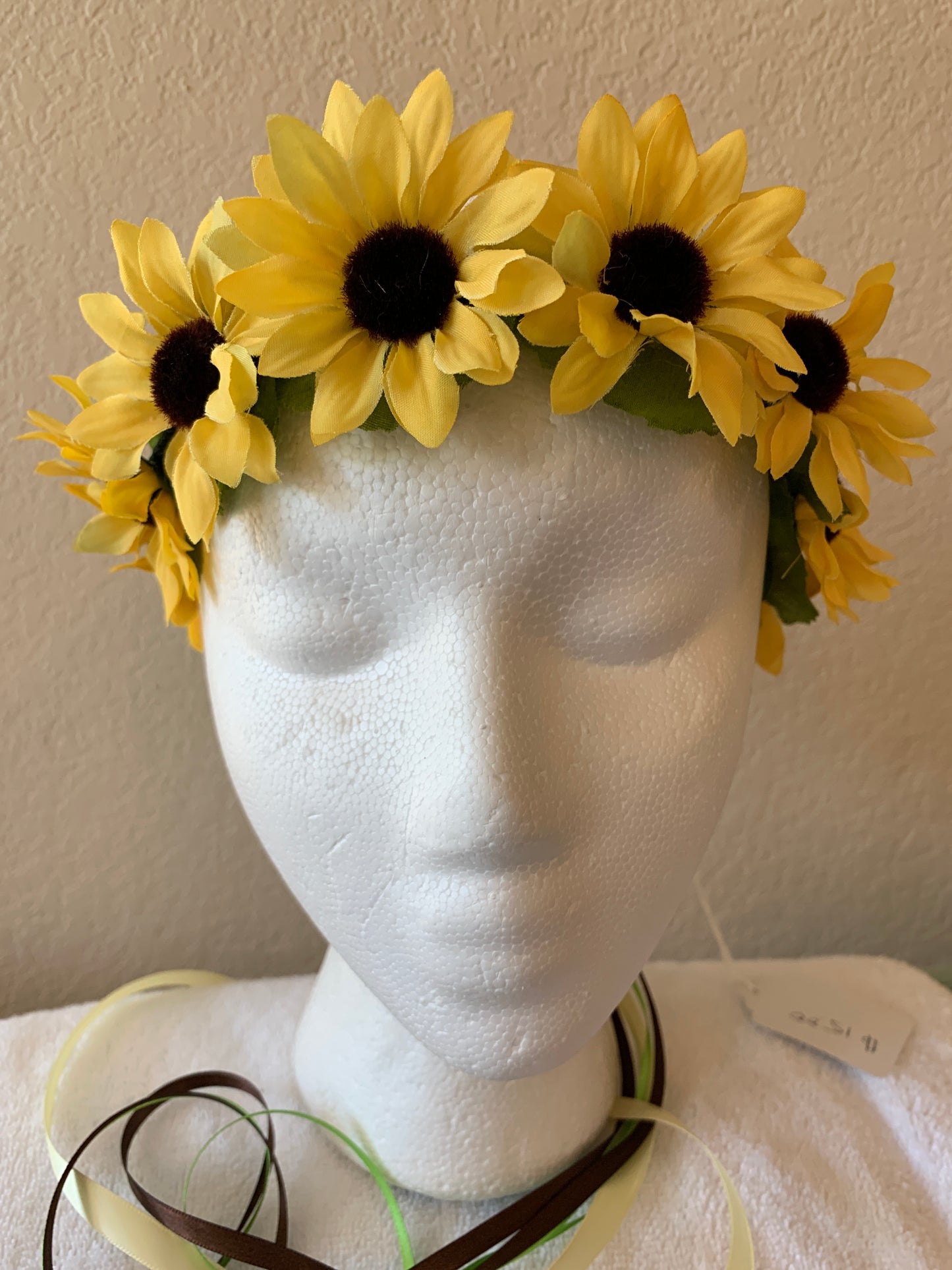 Small Wreath - All Pale Yellow Sunflowers
