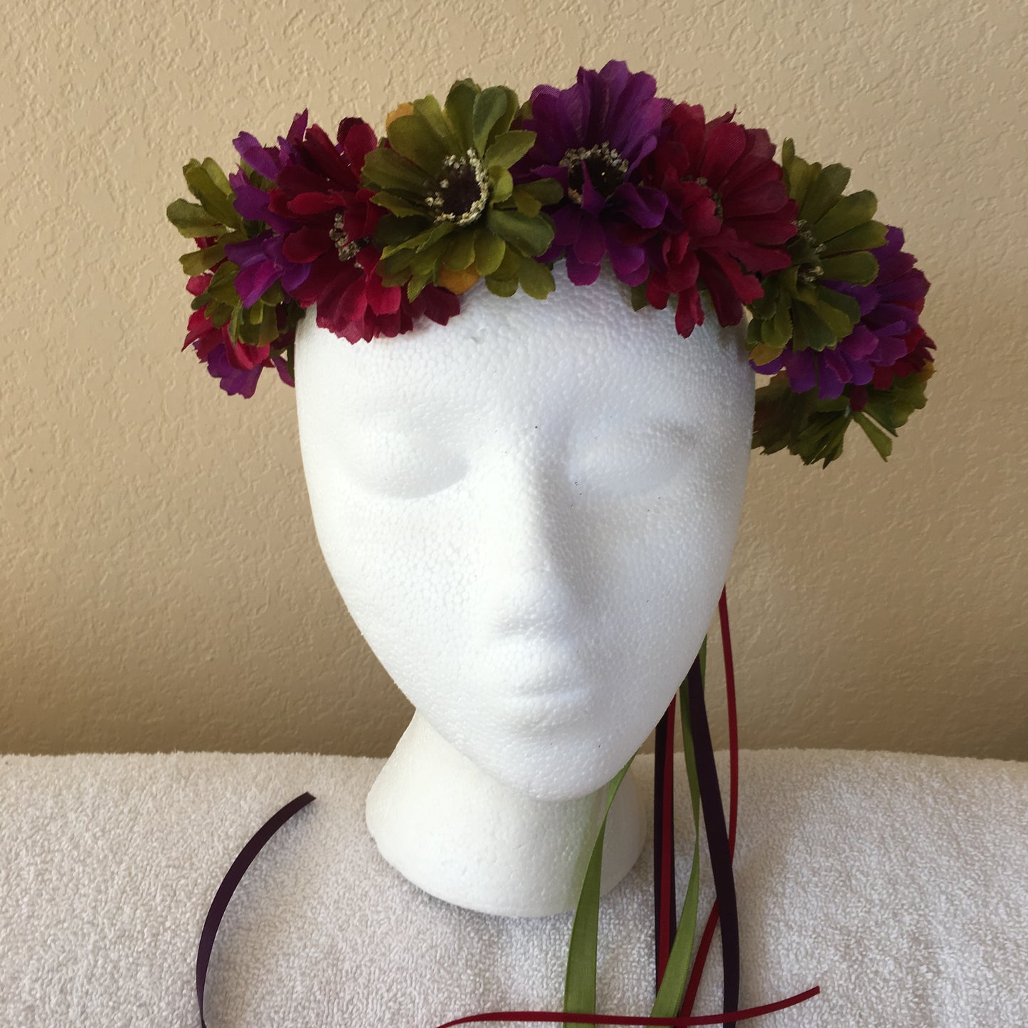 Small Wreath - Purple, green, & burgundy daisies