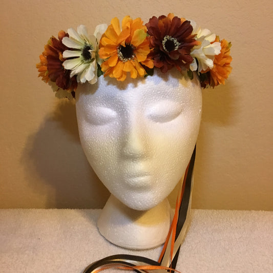 Small Wreath - Brown, orange, & white daisies