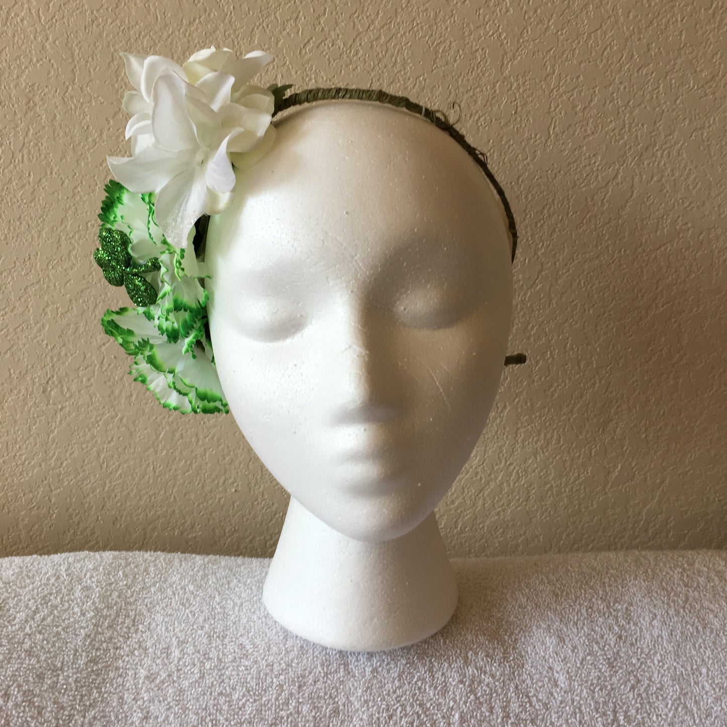 Show Special Side Wreath - Green & white carnations w/ white hydrangeas w/ one shamrock accent