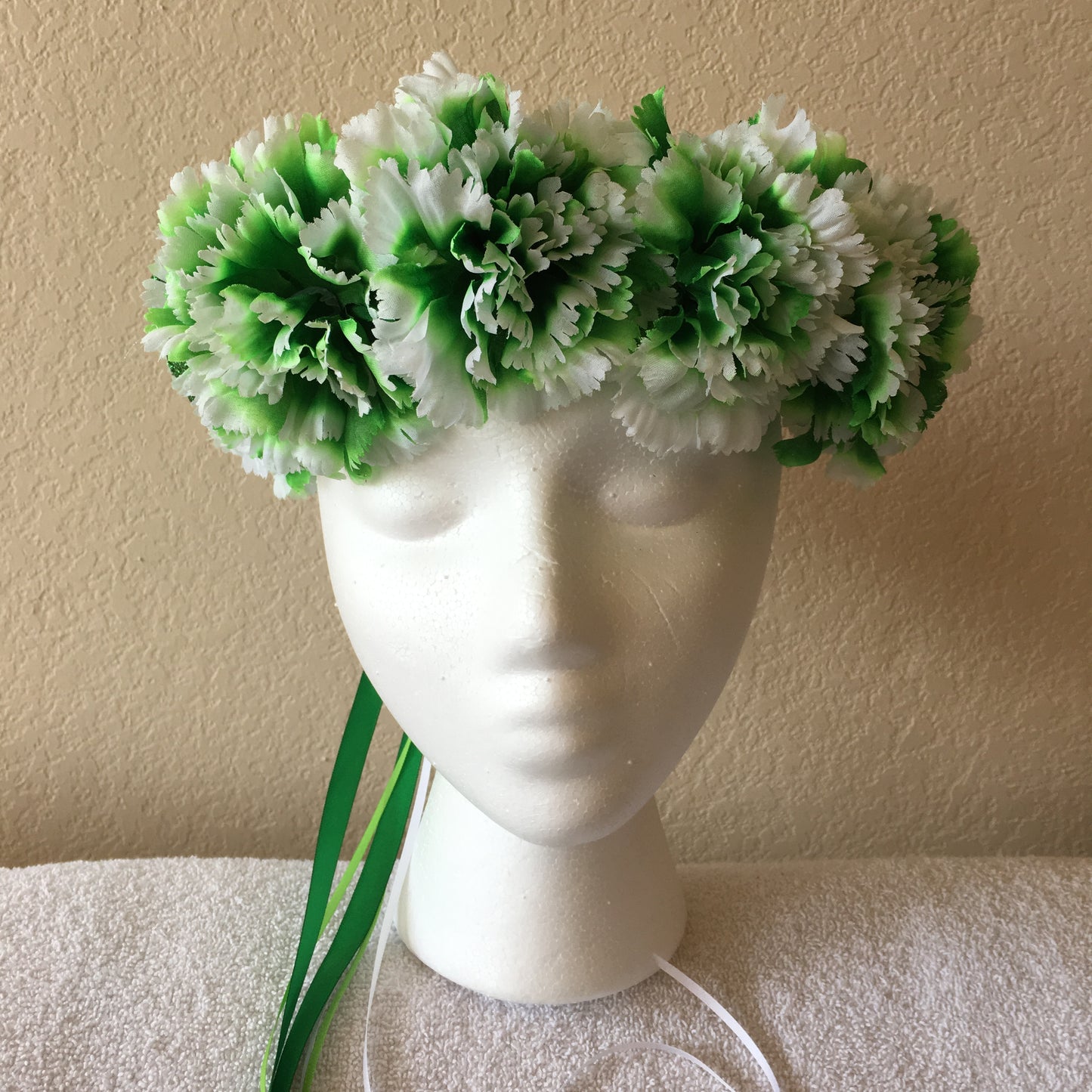 Show Special Wreath - Green & white carnations w/ shamrock accent