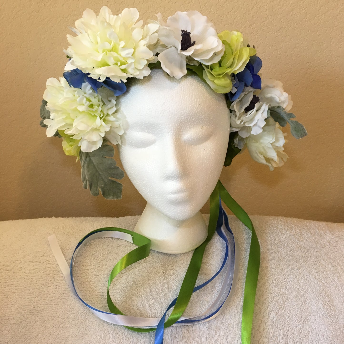 Extra Large Wreath - White, blue & green flowers