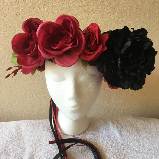 Extra Large Wreath - Black flower w/ red & burgundy roses