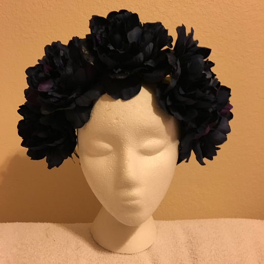 Extra Large Wreath - Extra large navy blue flowers