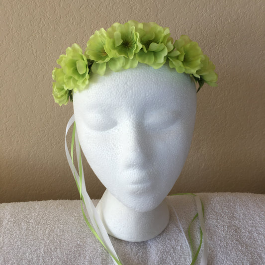 Extra Small Wreath - Bright green small flowers