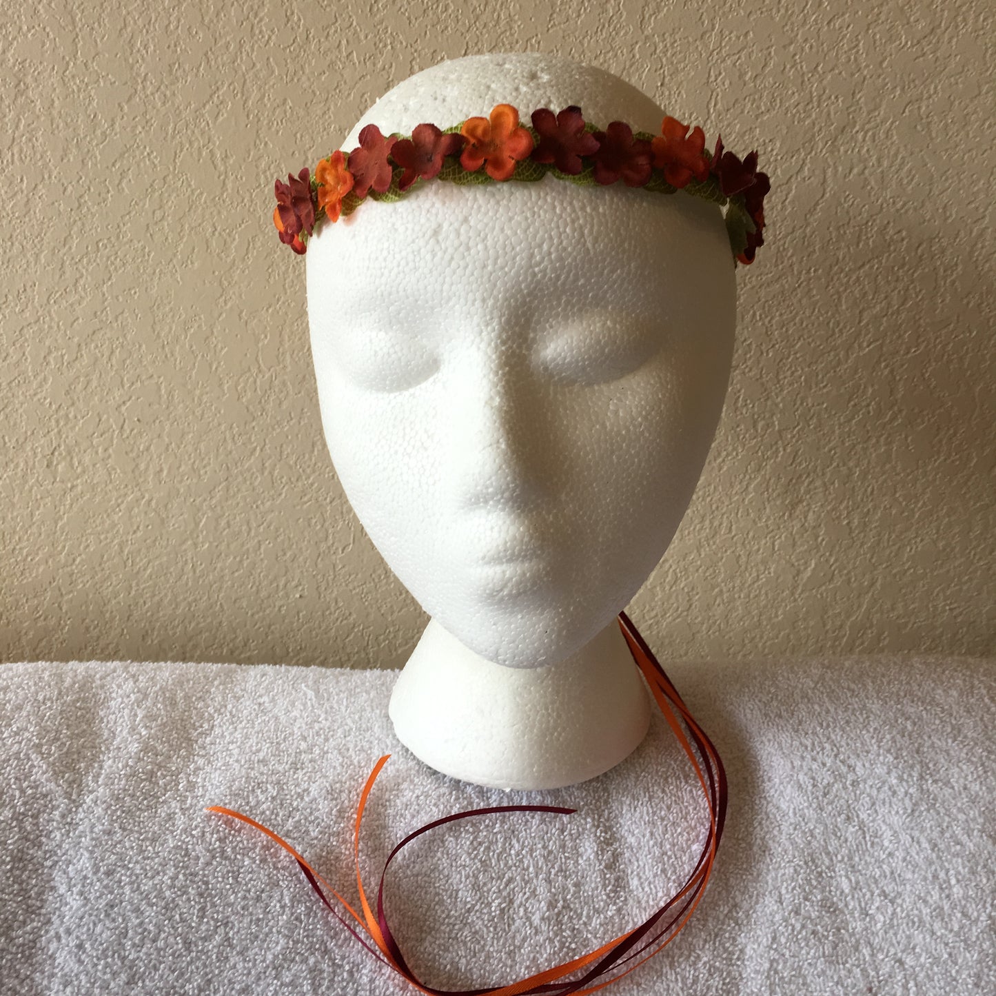 Extra Small Wreath - Rust & orange flowers w/ stripped leaves