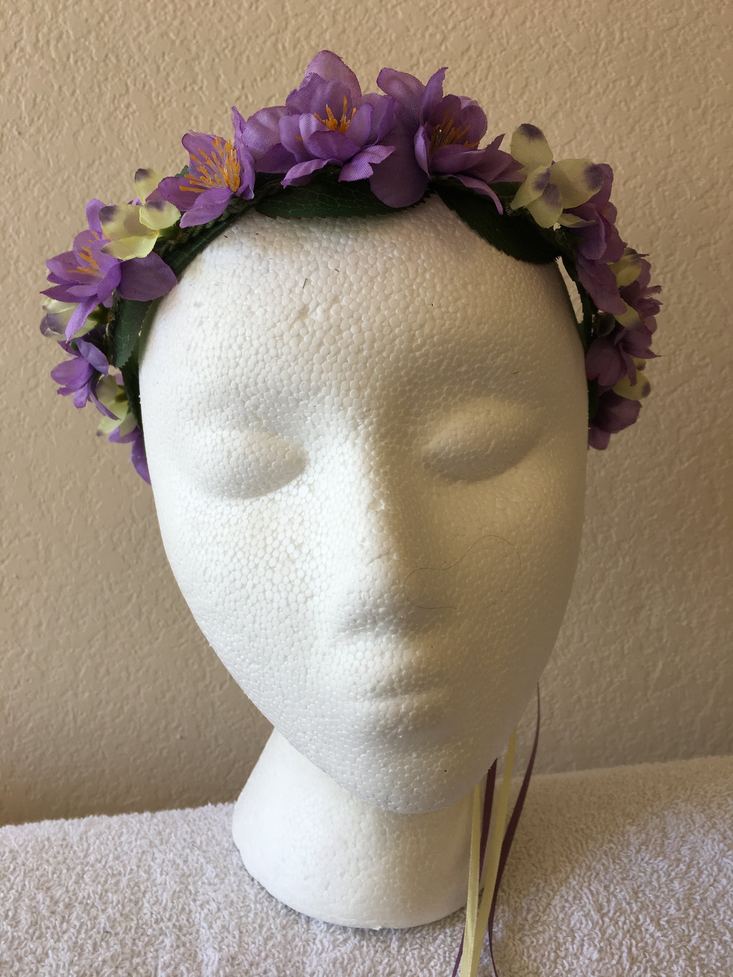 Extra Small Wreath - Purple flowers w/ small pale flower accents