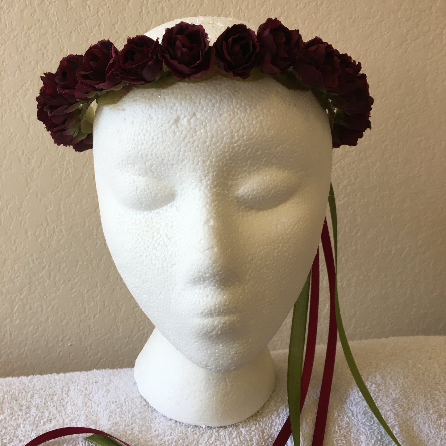 Extra Small Wreath - Burgundy roses