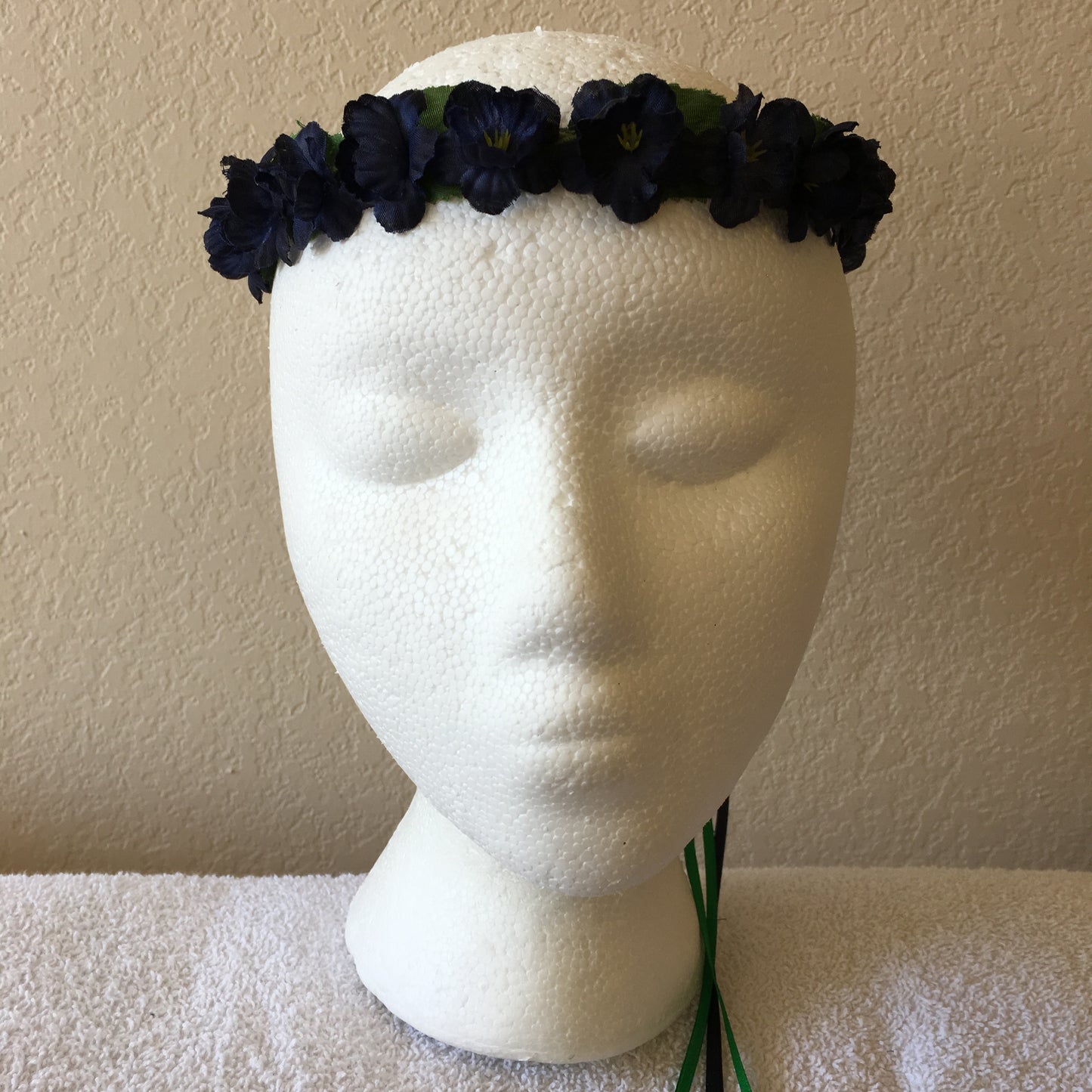 Extra Small Wreath - Navy blue flowers