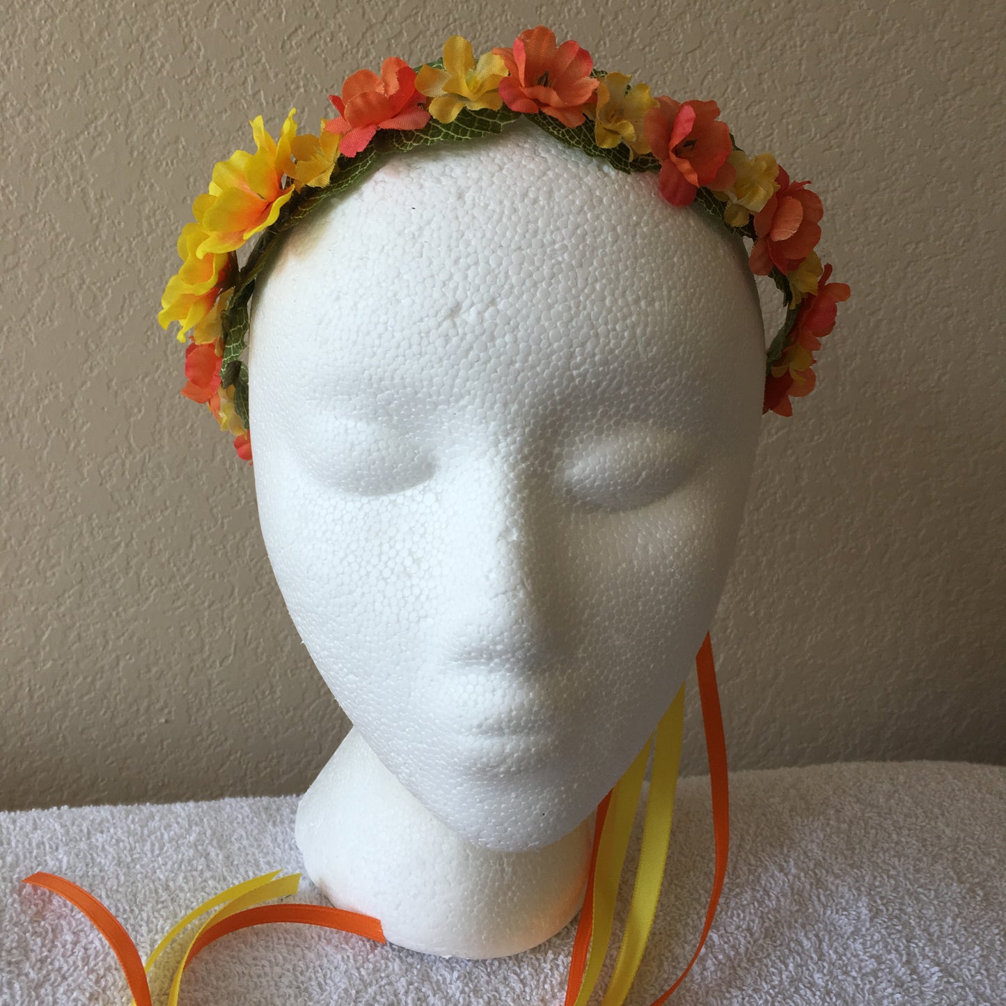Extra Small Wreath - Yellow & orange w/ two large accent flowers