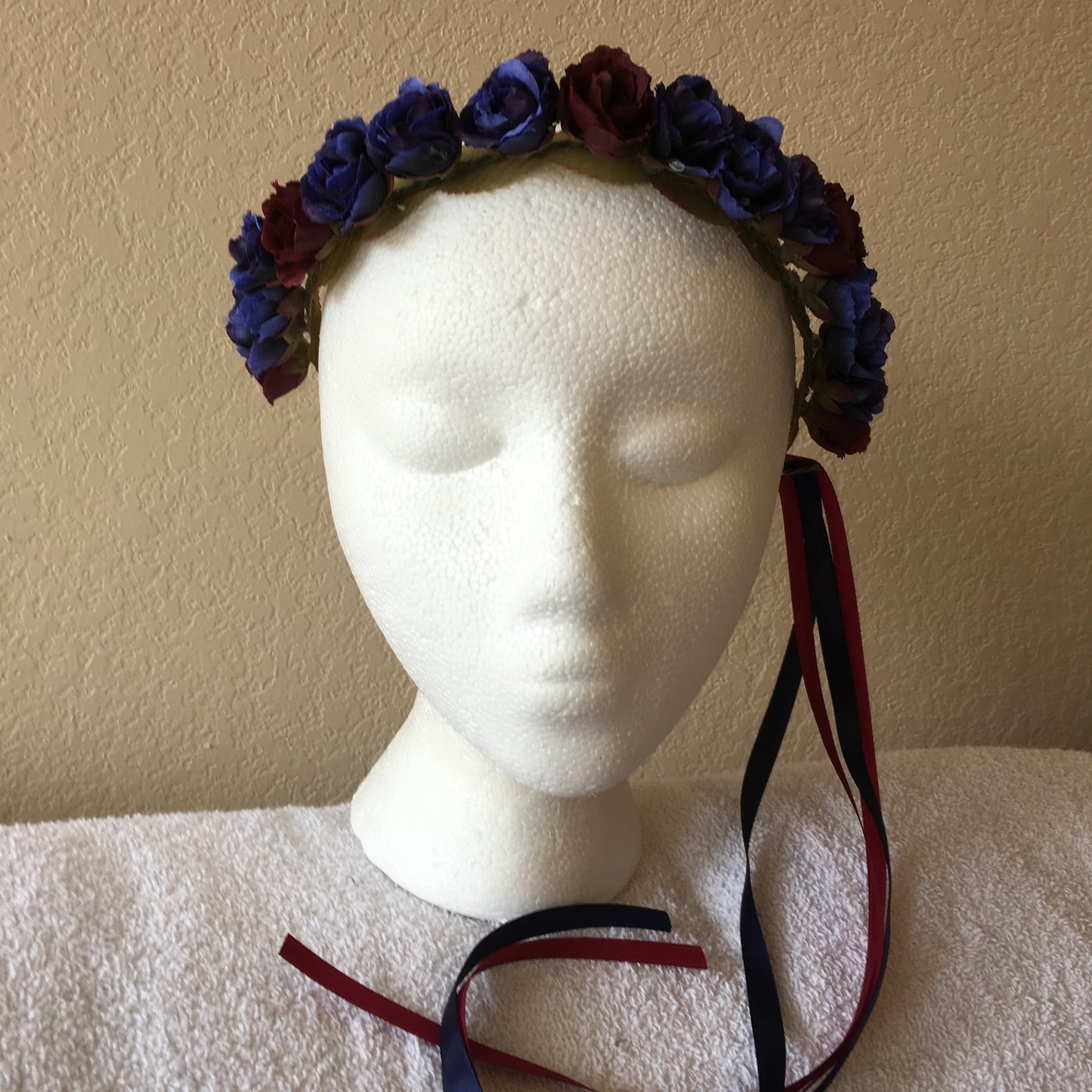 Extra Small Wreath - Royal blue roses w/ accent burgundy accent roses