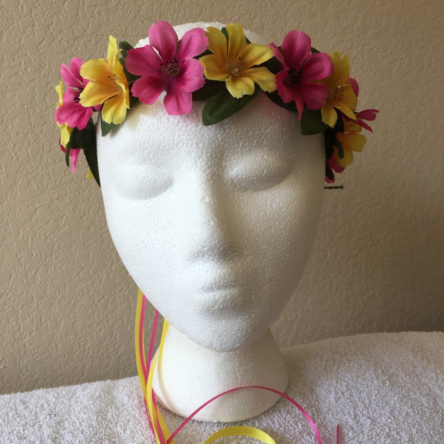 Extra Small Wreath - Hot pink & yellow flowers +