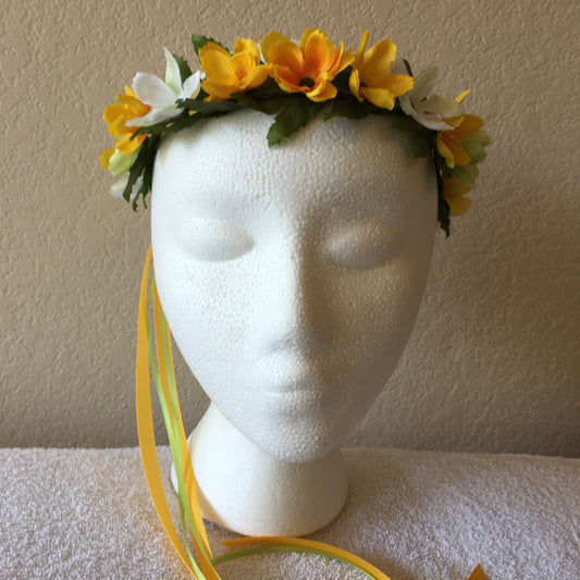 Extra Small Wreath - Green, yellow, & white flowers +