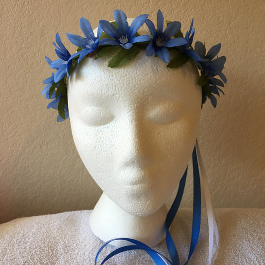 Extra Small Wreath - Blue spiky flowers +