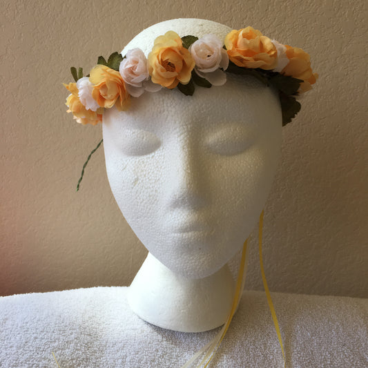 Extra Small Wreath - Yellow & beige roses +