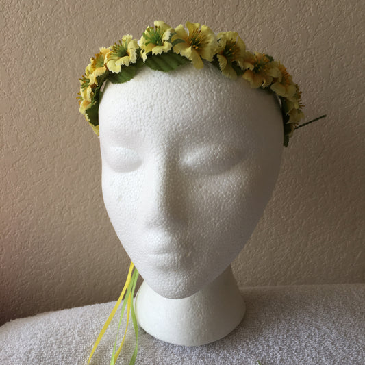 Extra Small Wreath - All yellow flowers +