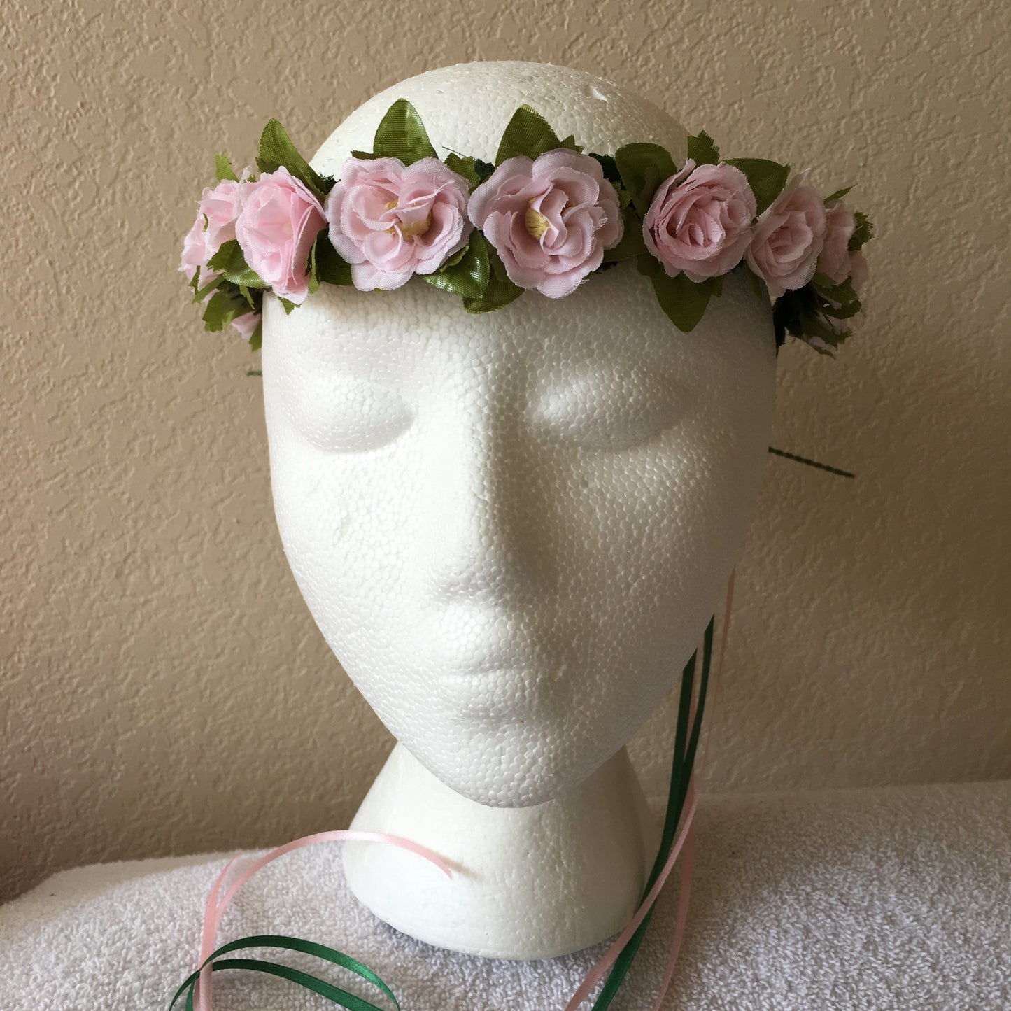 Extra Small Wreath - Pale pink roses +