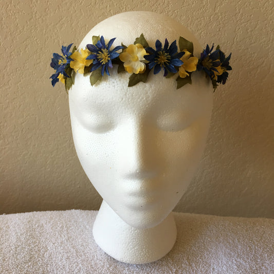 Extra Small Wreath - Navy blue & yellow flowers +