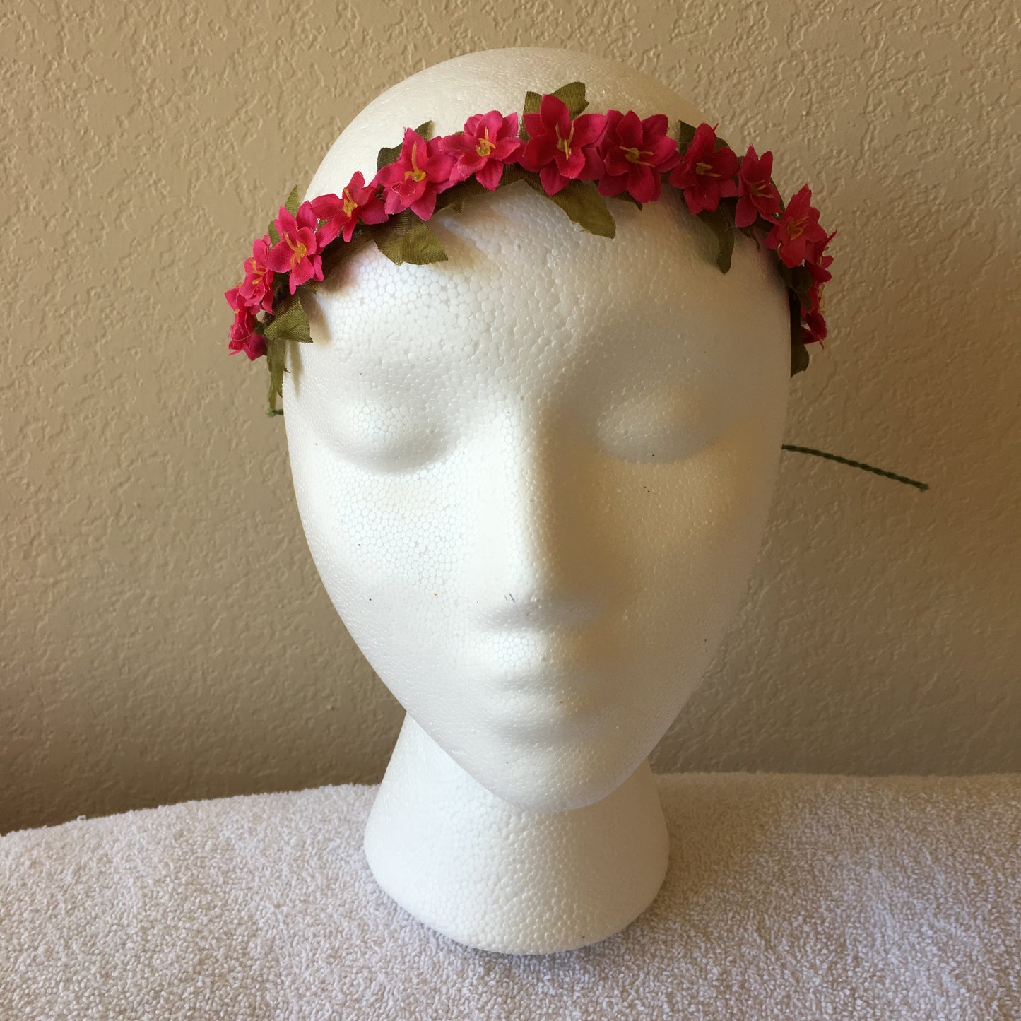 Extra Small Wreath - Hot pink mini flowers