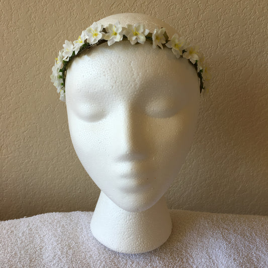 Extra Small Wreath - White mini flowers