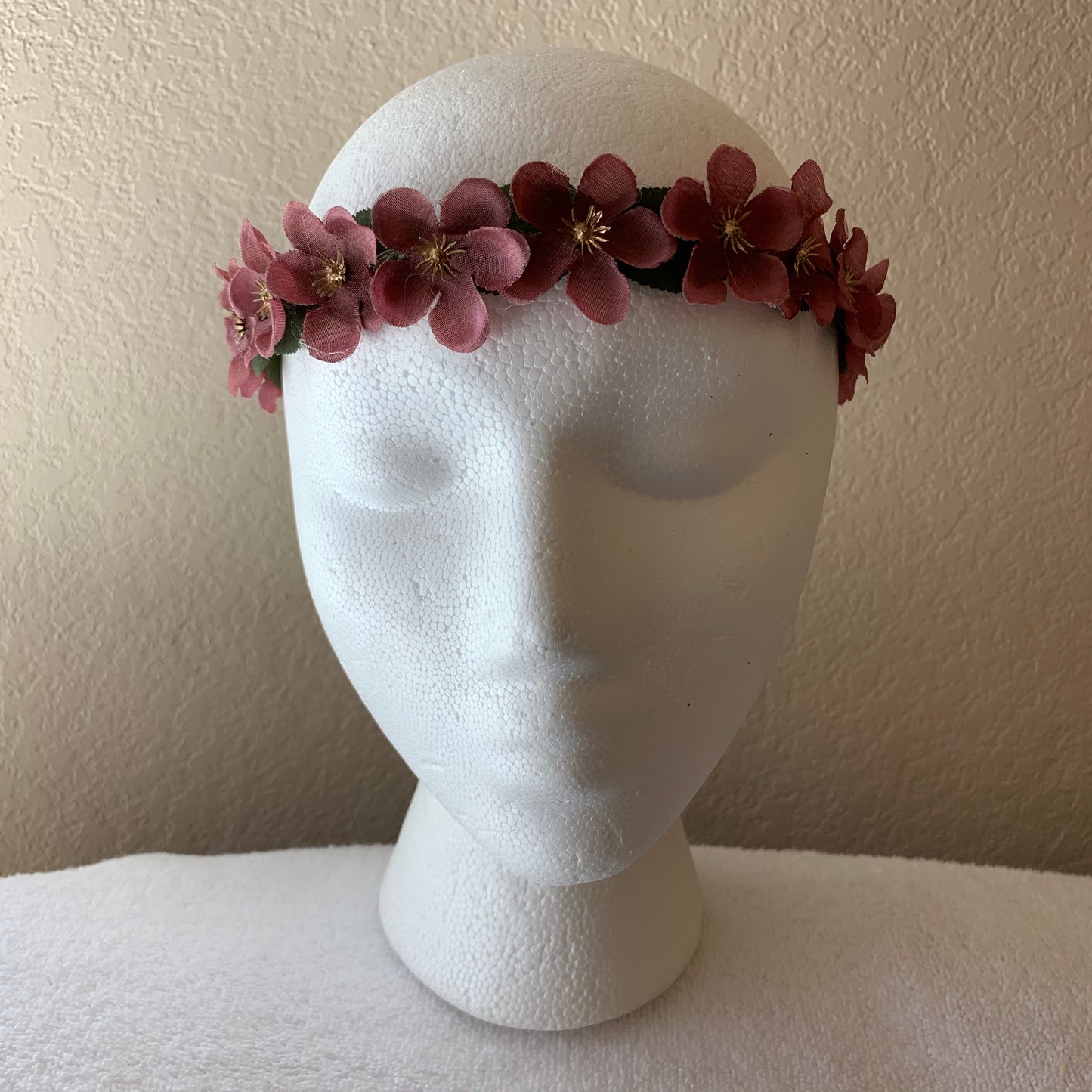 Extra Small Wreath - Burgundy Flowers with Gold Centers