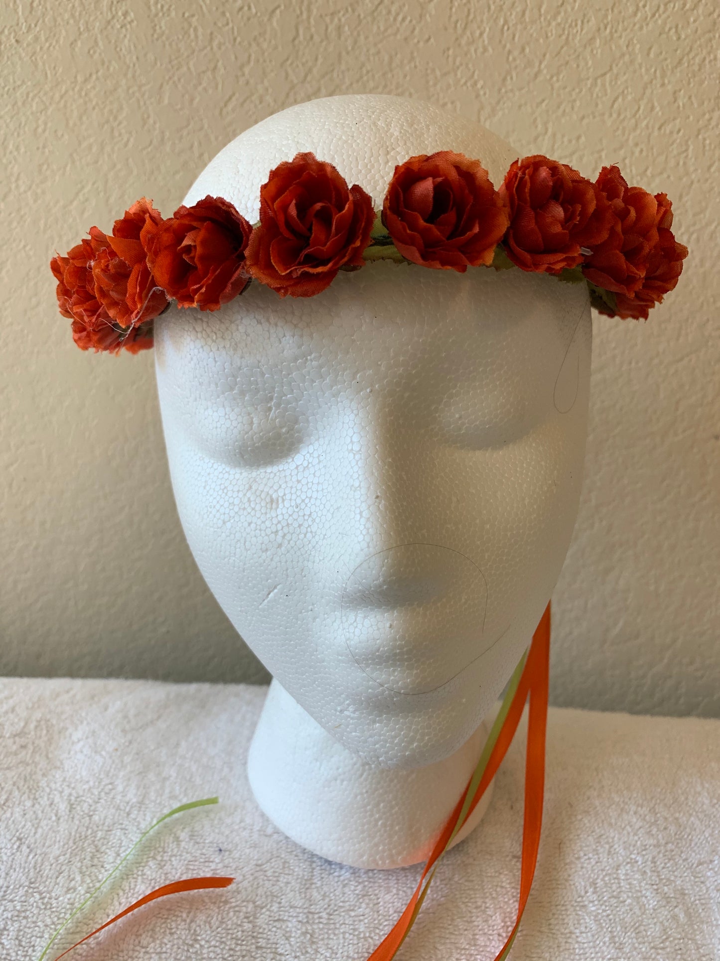 Extra Small Wreath - All Rust Roses