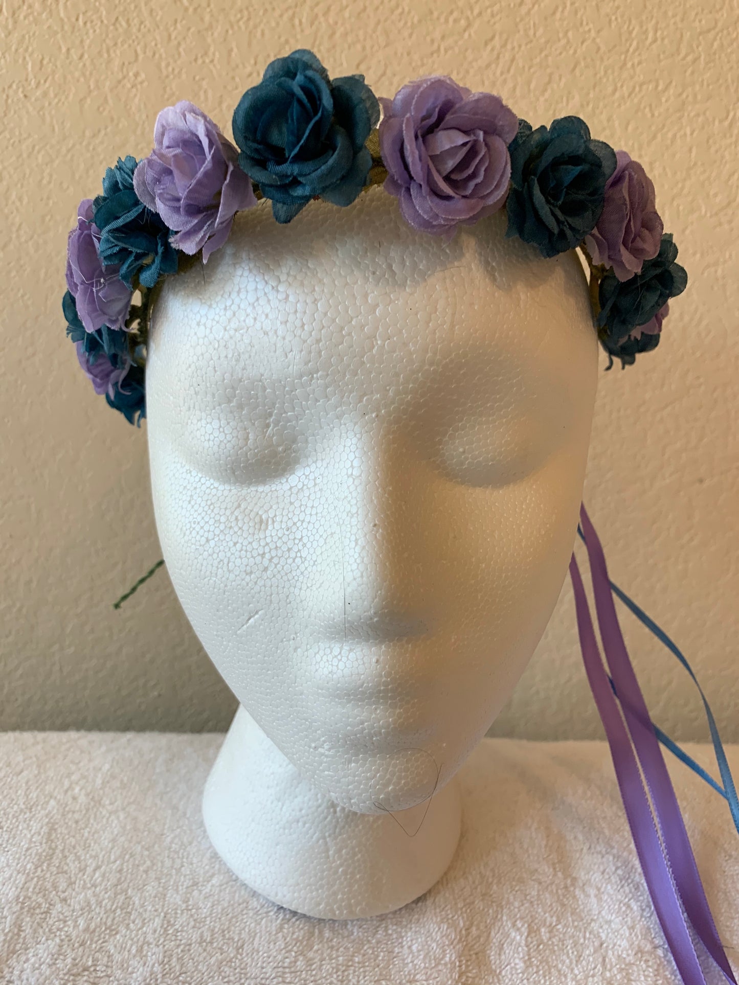 Extra Small Wreath - Purple and Dusty Blue Roses