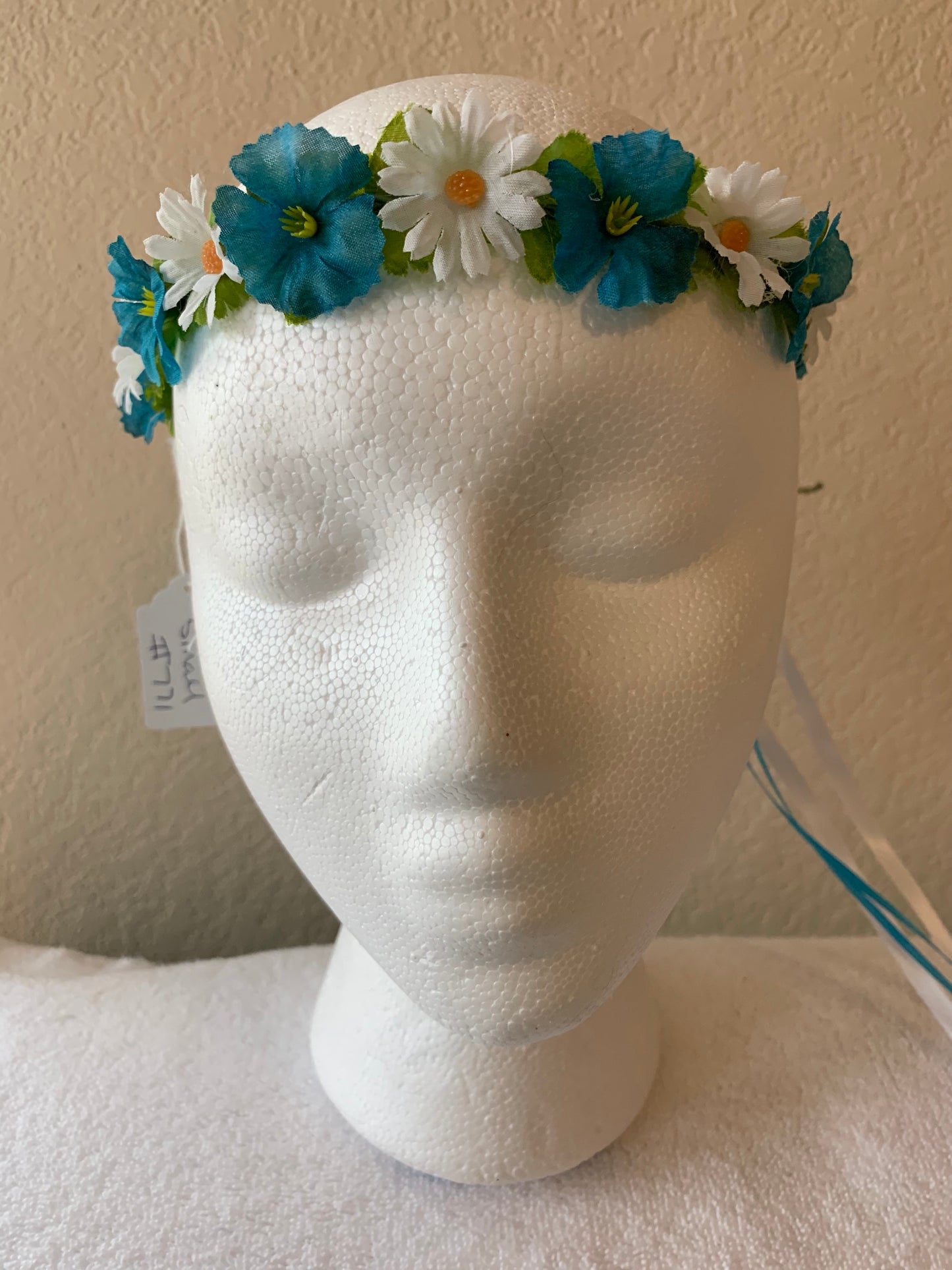 Extra Small Wreath - Teal and White Daisies