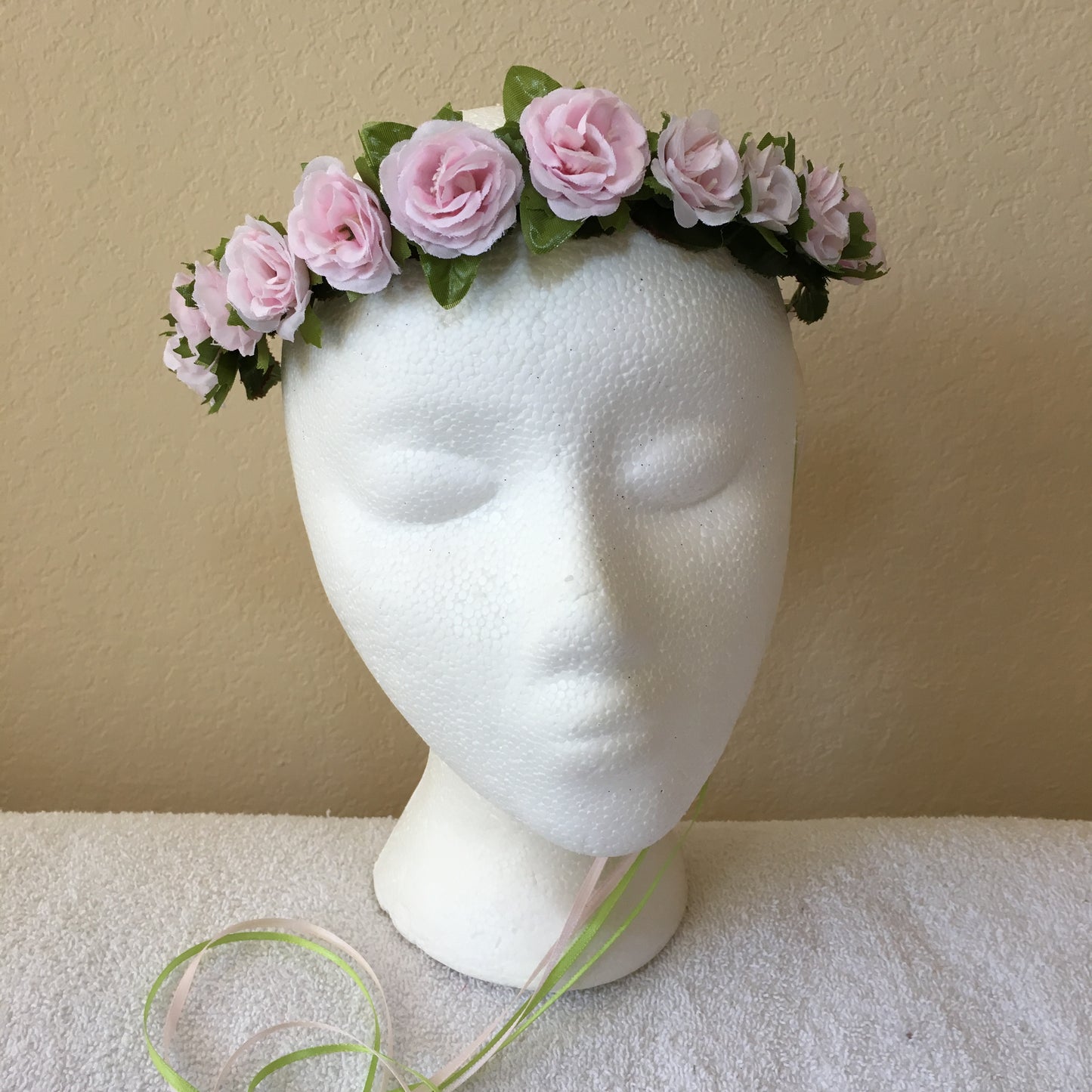 Extra Small Wreath - Light pink roses