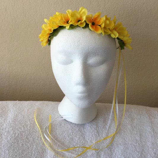 Extra Small Wreath - Bright yellow flowers